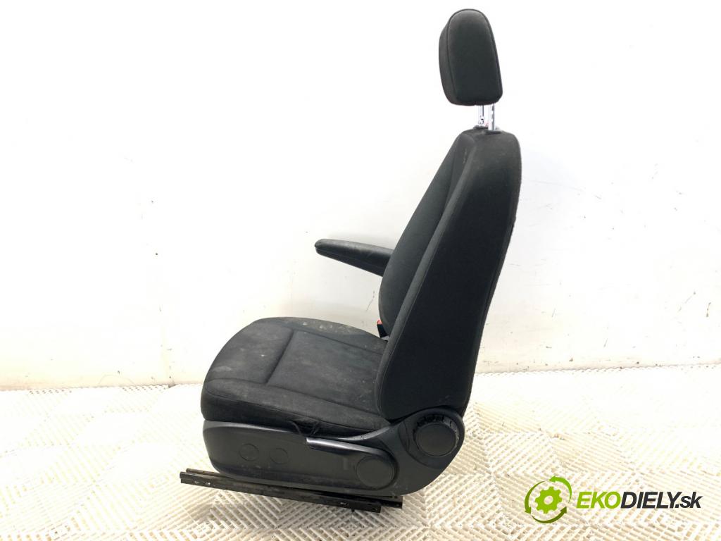 MERCEDES-BENZ eSPRINTER Skrzynia Skrzynia 2022 85 kW Electric (910.633)  Sedadlo ľavy predný