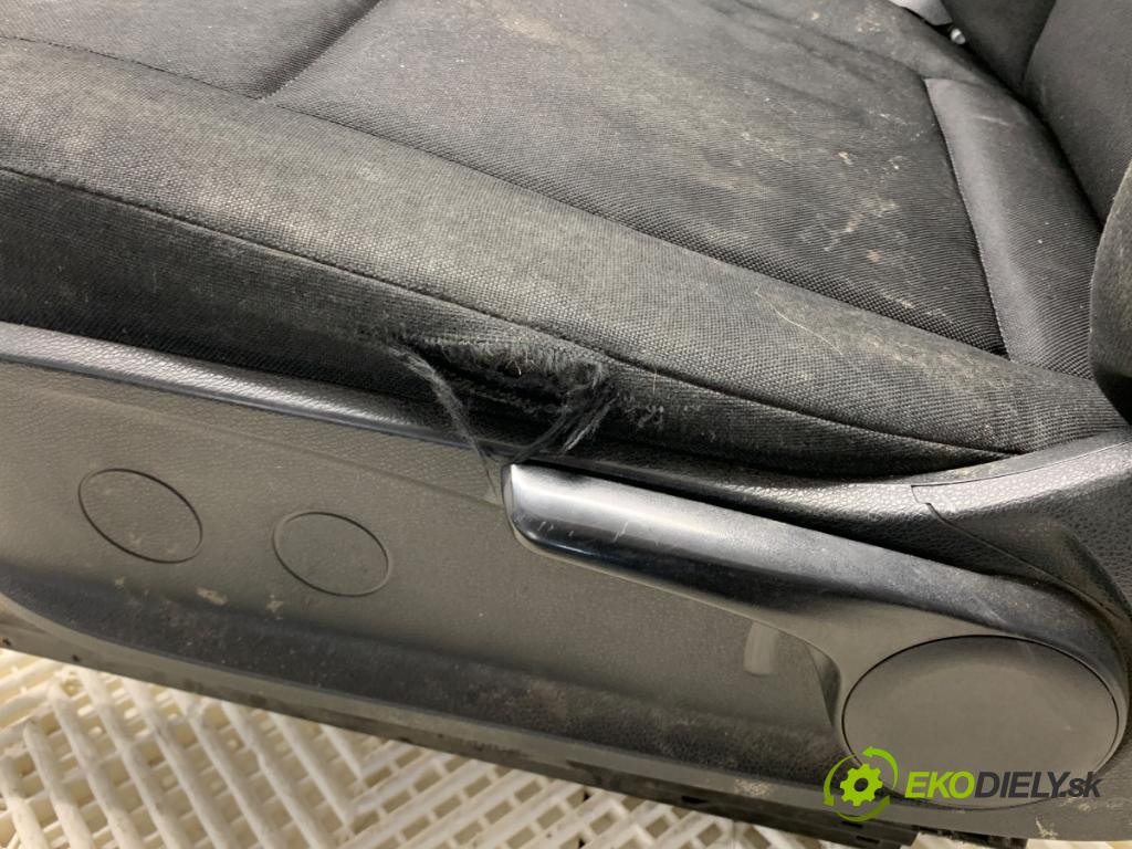 MERCEDES-BENZ eSPRINTER Skrzynia Skrzynia 2022 85 kW Electric (910.633)  Sedadlo ľavy predný