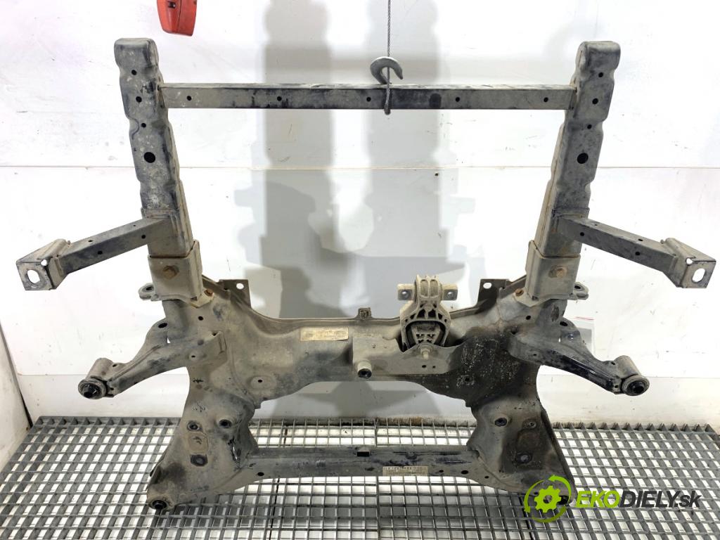 MERCEDES-BENZ eSPRINTER Skrzynia Skrzynia 2022 85 kW Electric (910.633)  Výstuha pod Motor A9100013799 (Výstuha predná)