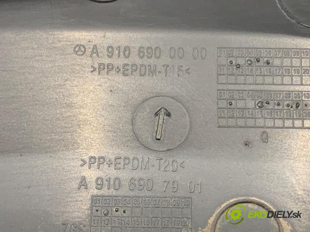 MERCEDES-BENZ eSPRINTER Skrzynia Skrzynia 2022 85 kW Electric (910.633) Lišta Násada blatníka ľavá strana A9106900000