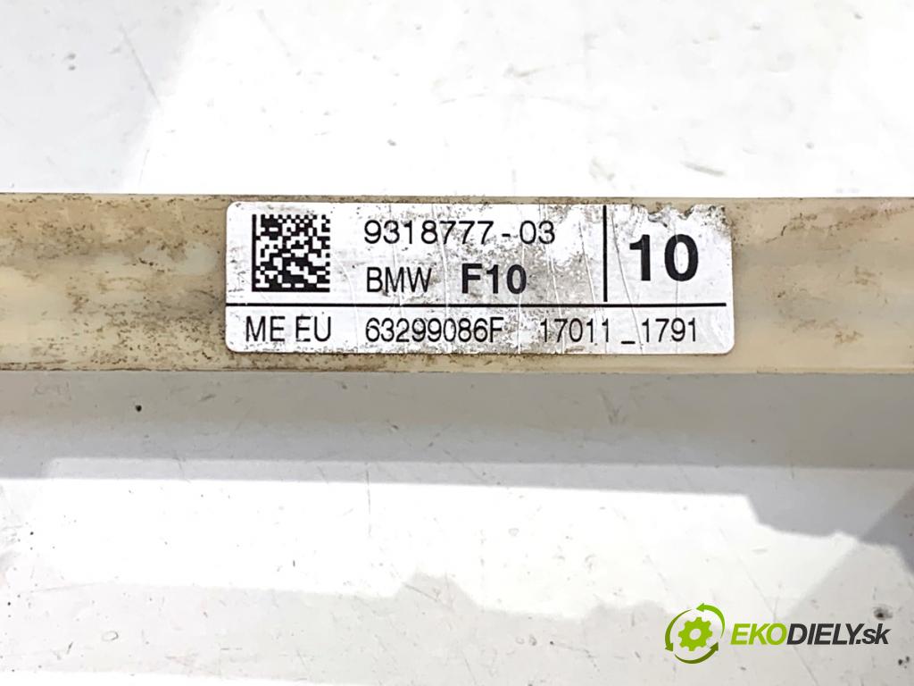 BMW F11 Kombi 2011 190 kW 530 d xDrive 2993 snímač OCHRANA Chodci 9318777