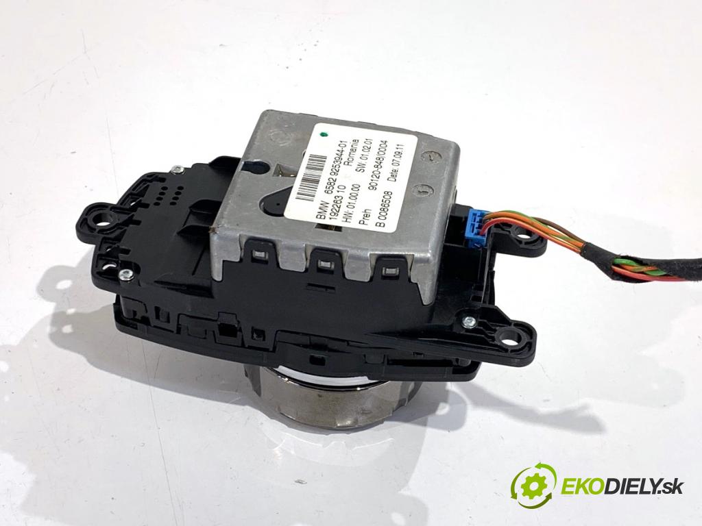 BMW F11 Kombi 2011 190 kW 530 d xDrive 2993 násada, držadlo IDRIVE 9253944