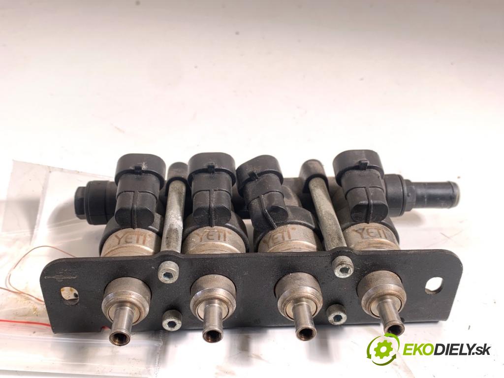 MERCEDES-BENZ S204 Kombi 2008 135 kW C 200 Kompressor (204.241) 1796 vstrekovač LPG 67R-018502