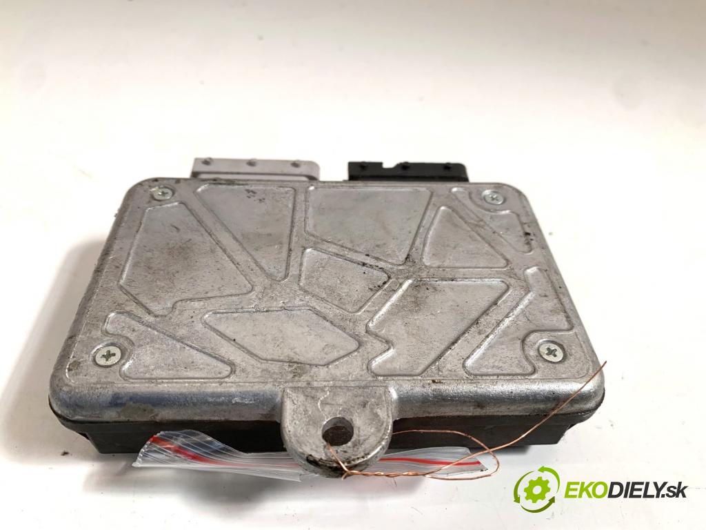 MERCEDES-BENZ S204 Kombi 2008 135 kW C 200 Kompressor (204.241) 1796 riadiaca jednotka LPG 67R-013787