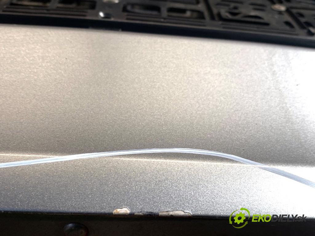 SKODA SUPERB II Kombi 2010 125 kW 2.0 TDI 1968 kapota zad