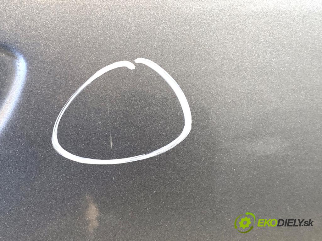 SKODA SUPERB II Kombi 2010 125 kW 2.0 TDI 1968 dveře pravý zadní část