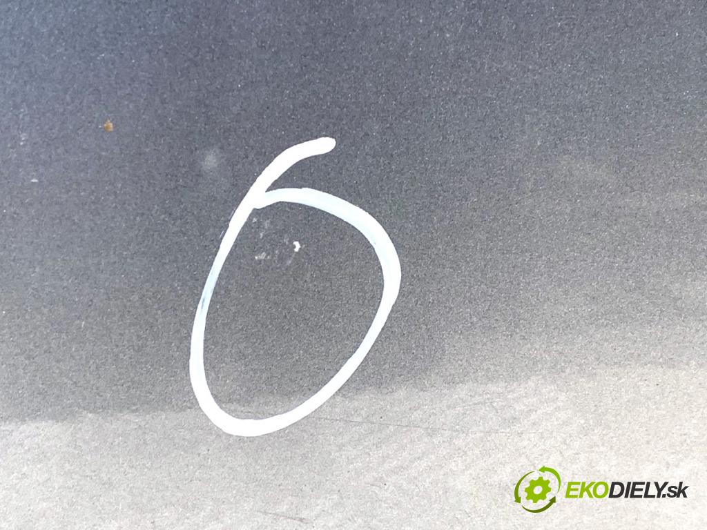 SKODA SUPERB II Kombi 2010 125 kW 2.0 TDI 1968 dveře levý zadní část