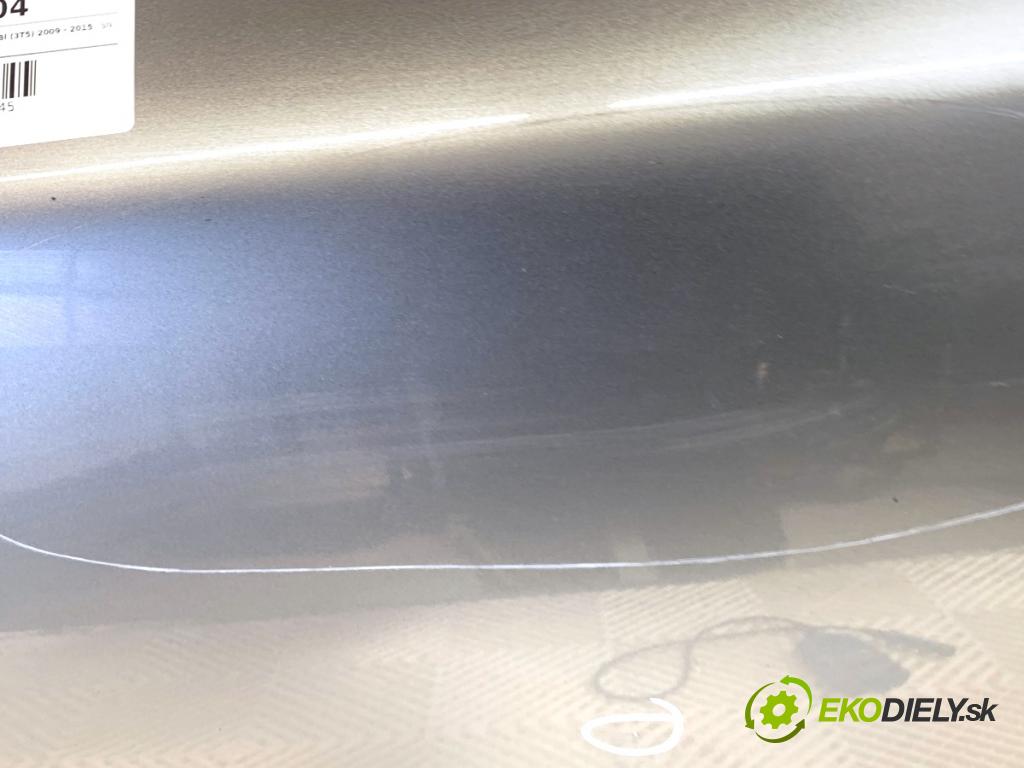 SKODA SUPERB II Kombi 2010 125 kW 2.0 TDI 1968 dveře levý přední část