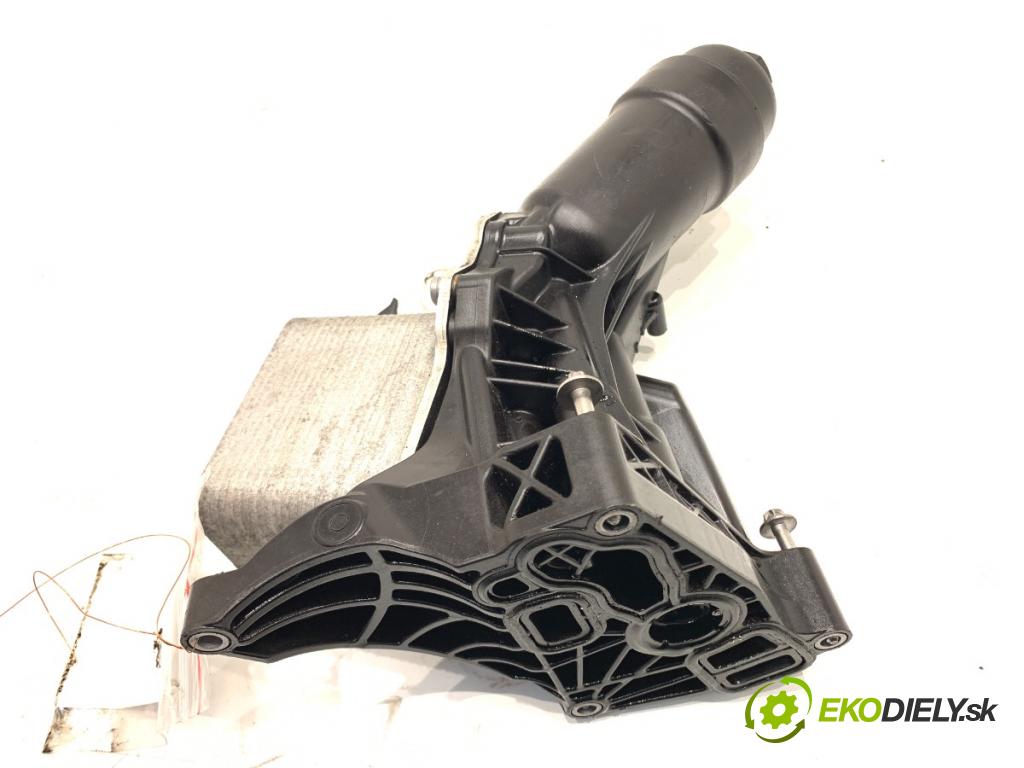 BMW F34 liftback 2015 140 kW 320 d 1995 Obal filtra oleja 72361309 (Obal olejového filtra)