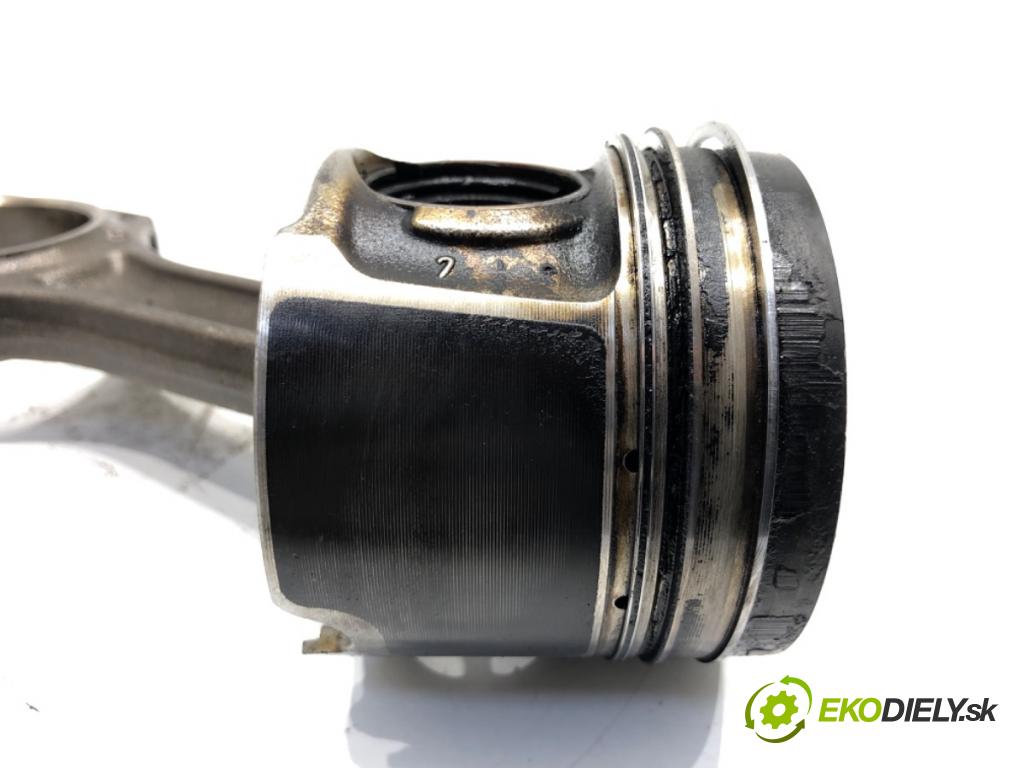 BMW F34 liftback 2015 140 kW 320 d 1995 PIEST: ojnica  (Piest)