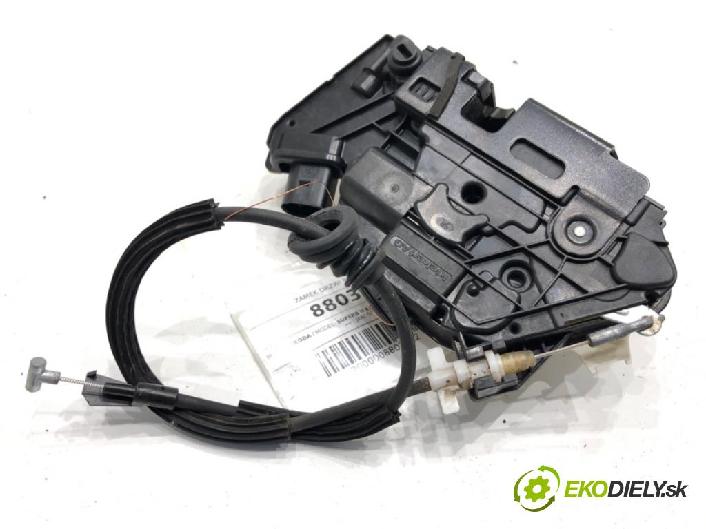 SKODA SUPERB II Kombi 2010 125 kW 2.0 TDI 1968 zámok Dvere pravy zad 5N0839016D