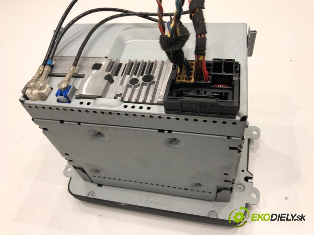 SKODA SUPERB II Kombi 2010 125 kW 2.0 TDI 1968 RADIO 3T0035191A (Audio zariadenie)