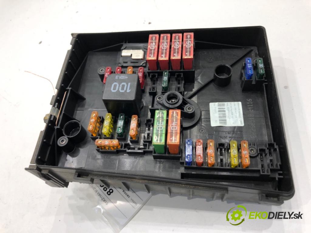 SKODA SUPERB II Kombi 2010 125 kW 2.0 TDI 1968 Skrinka poistková 1K0937118 (Poistková skrinka)