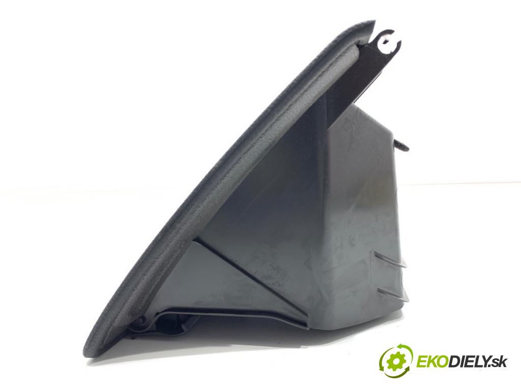 SKODA SUPERB II Kombi 2010 125 kW 2.0 TDI 1968 Priehradka, kastlík volantu 3T1857921