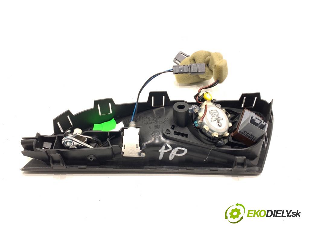 SKODA SUPERB II Kombi 2010 125 kW 2.0 TDI 1968 Kľučka vnútorná pravy predný 3T0837248