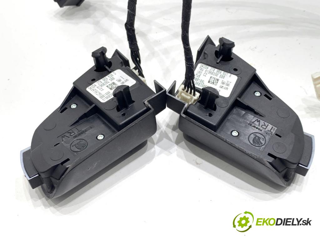 SKODA SUPERB II Kombi 2010 125 kW 2.0 TDI 1968 SPÍNAČE: volantu 3T0959538D