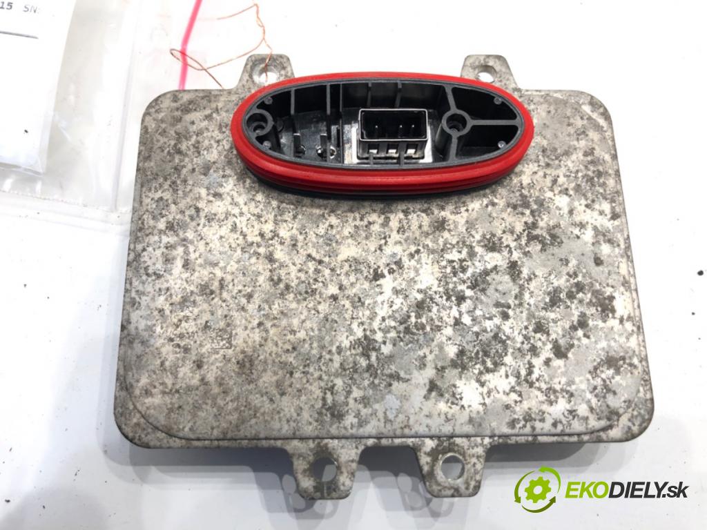 SKODA SUPERB II Kombi 2010 125 kW 2.0 TDI 1968 měnič XENON 5DV009000 (Řídící jednotka xenonu)