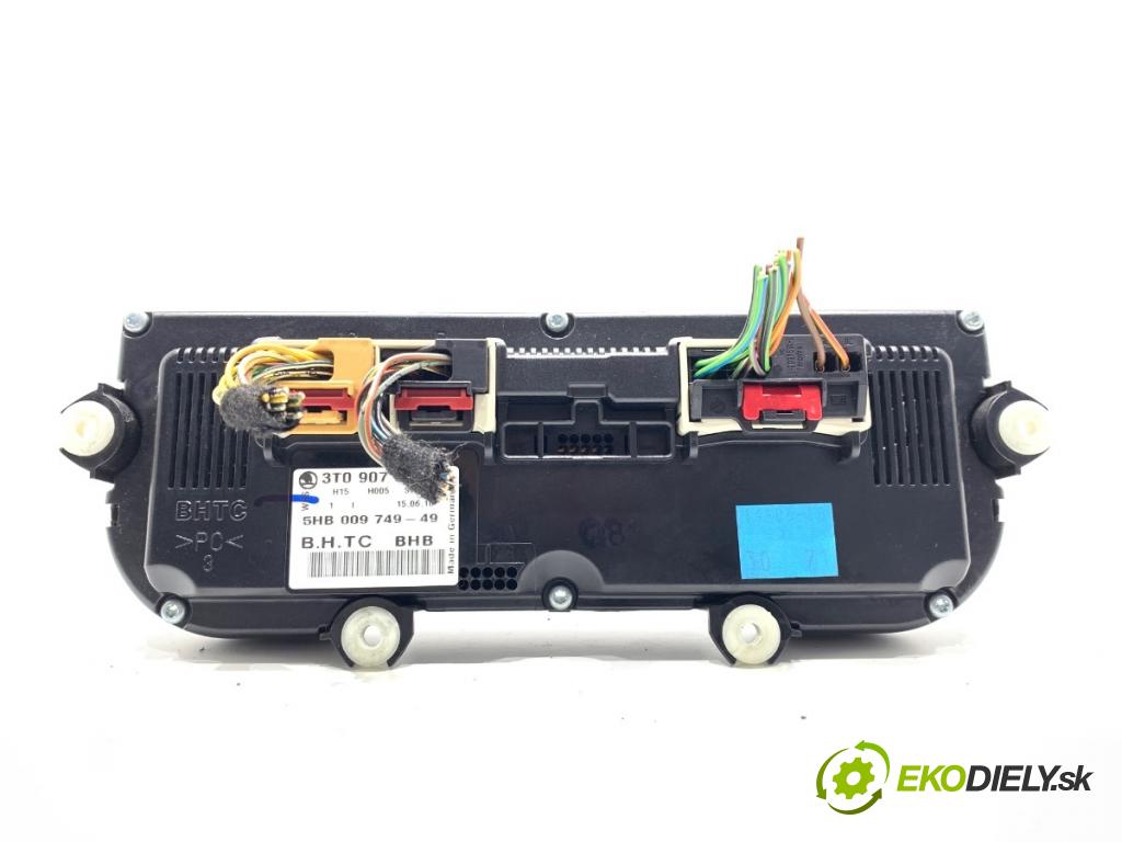 SKODA SUPERB II Kombi 2010 125 kW 2.0 TDI 1968 Panel ovládania kúrenia 3T0907044BC (Prepínacie páčky pod volantom)