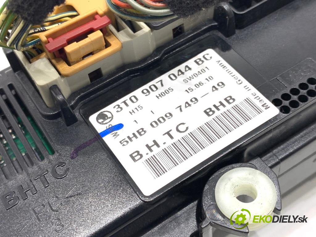 SKODA SUPERB II Kombi 2010 125 kW 2.0 TDI 1968 Panel ovládania kúrenia 3T0907044BC (Prepínacie páčky pod volantom)