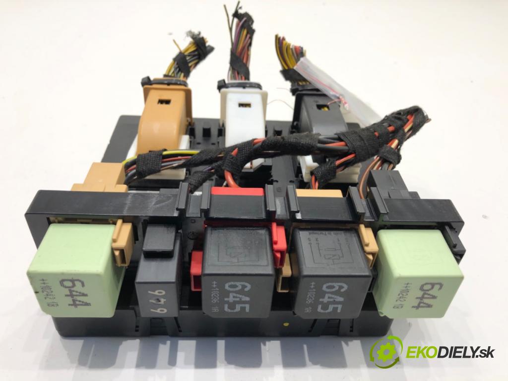 SKODA SUPERB II Kombi 2010 125 kW 2.0 TDI 1968 modul komfortu 1K0937087P (Komfortní modul)