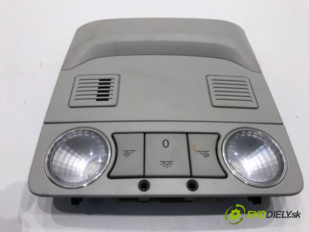 SKODA SUPERB II Kombi 2010 125 kW 2.0 TDI 1968 světlo stropní 3T0947105H