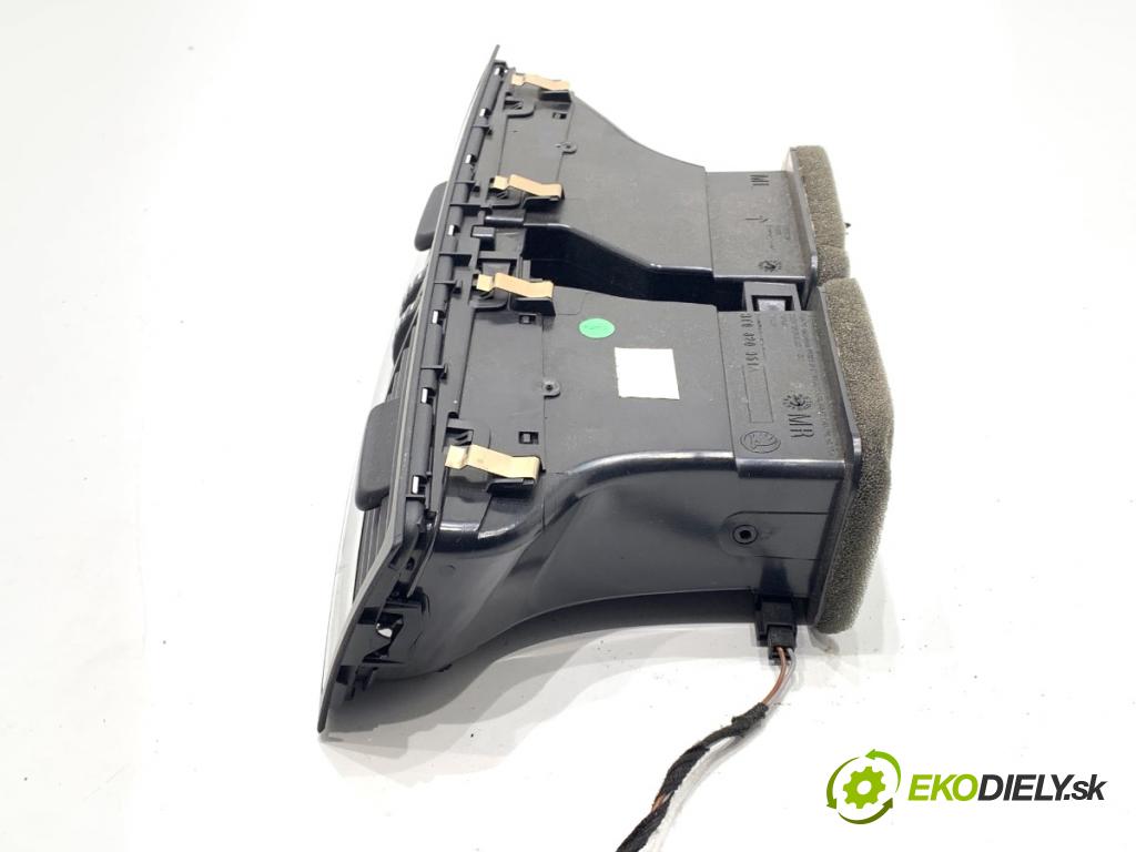 SKODA SUPERB II Kombi 2010 125 kW 2.0 TDI 1968 Mriežky kúrenia predný stredna 3T0820951A