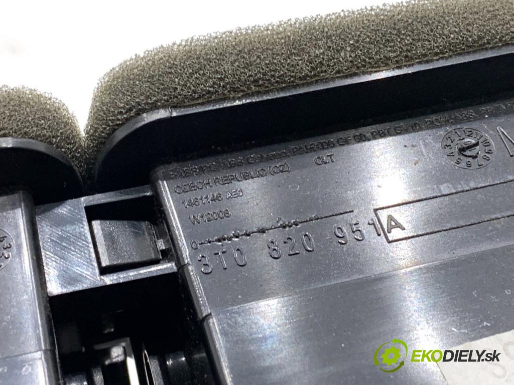SKODA SUPERB II Kombi 2010 125 kW 2.0 TDI 1968 Mriežky kúrenia predný stredna 3T0820951A