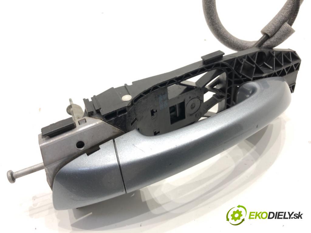 SKODA SUPERB II Kombi 2010 125 kW 2.0 TDI 1968 klika vnejší levý přední část 