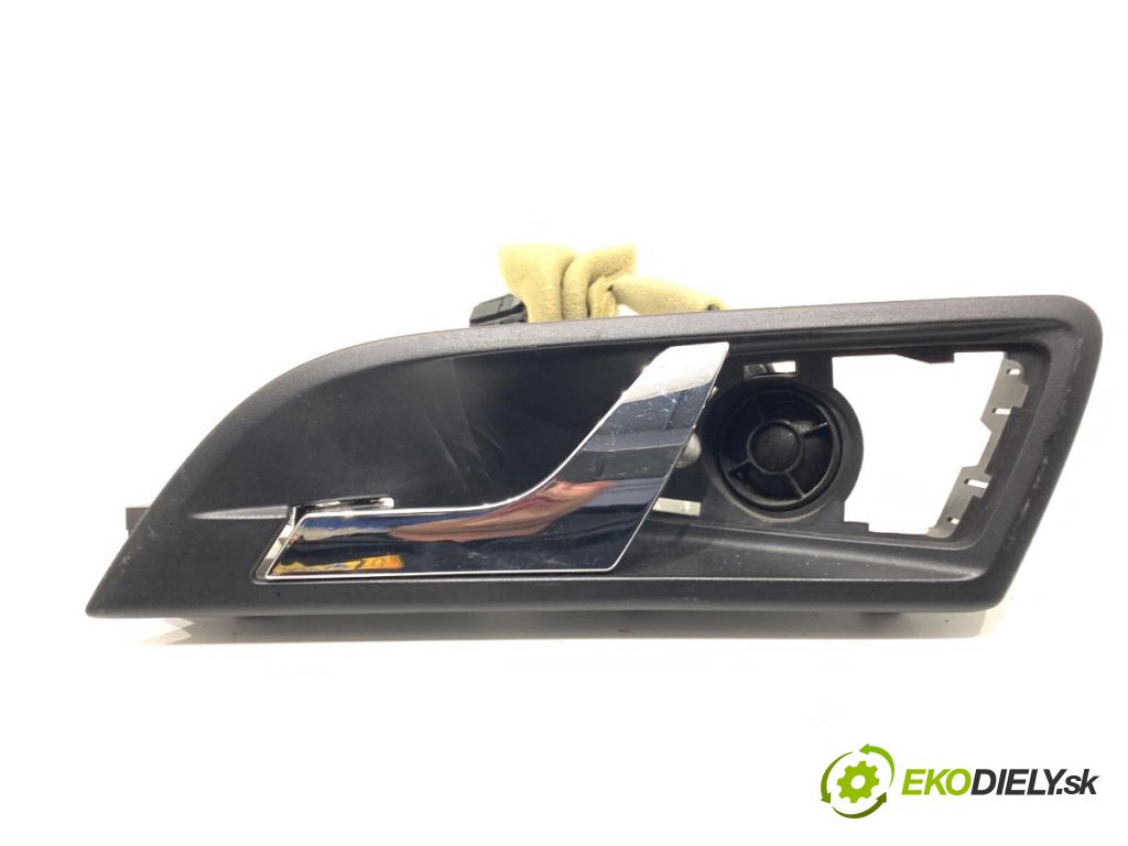 SKODA SUPERB II Kombi 2010 125 kW 2.0 TDI 1968 klika vnitřní levý přední část 3T0837247