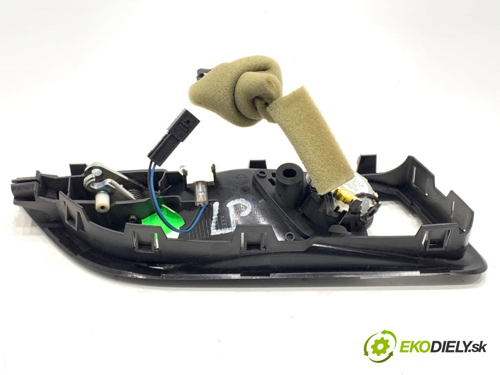 SKODA SUPERB II Kombi 2010 125 kW 2.0 TDI 1968 klika vnitřní levý přední část 3T0837247