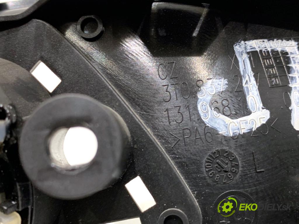 SKODA SUPERB II Kombi 2010 125 kW 2.0 TDI 1968 klika vnitřní levý přední část 3T0837247