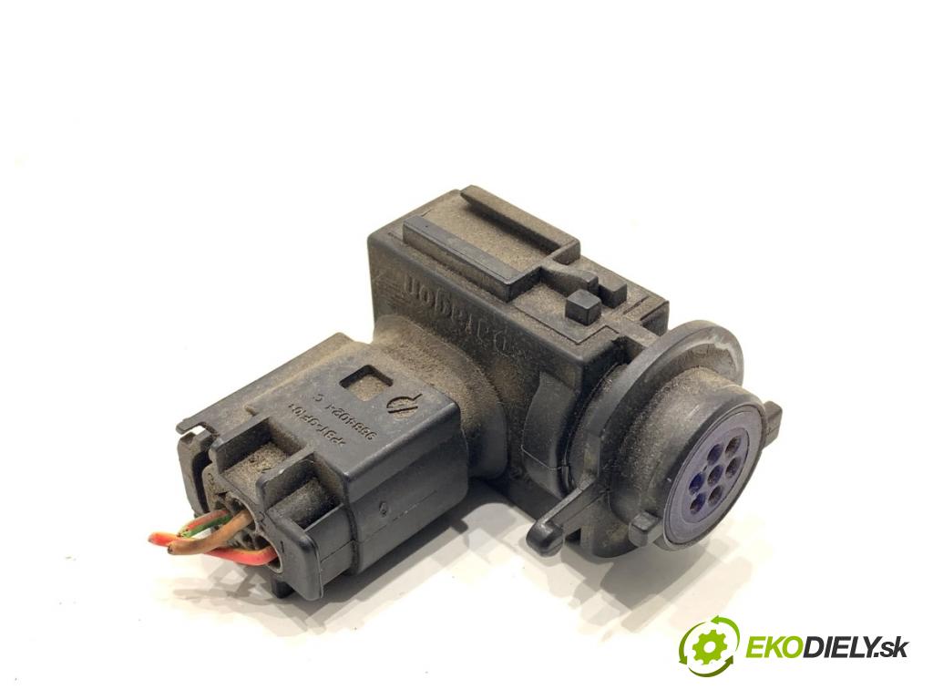 SKODA SUPERB II Kombi 2010 125 kW 2.0 TDI 1968 snímač KVALITNÍ: vzduchu 1K0907659