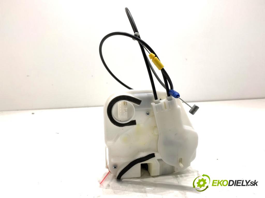 MITSUBISHI ECLIPSE SUV 2019 120 kW 1.5 T-Mivec 1499 zámok Dvere ľavy zad