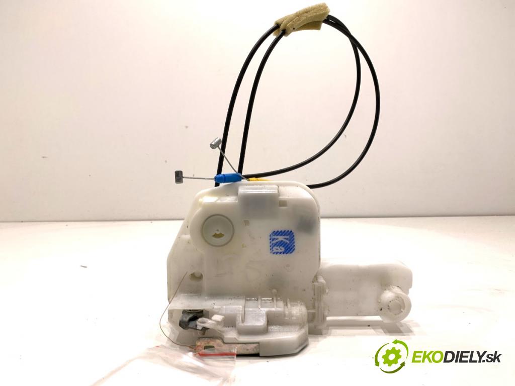 MITSUBISHI ECLIPSE SUV 2019 120 kW 1.5 T-Mivec 1499 zámok dveře levý přední část 