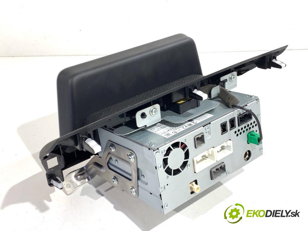 MITSUBISHI ECLIPSE SUV 2019 120 kW 1.5 T-Mivec 1499 RADIO Dislpej 8742A002XA