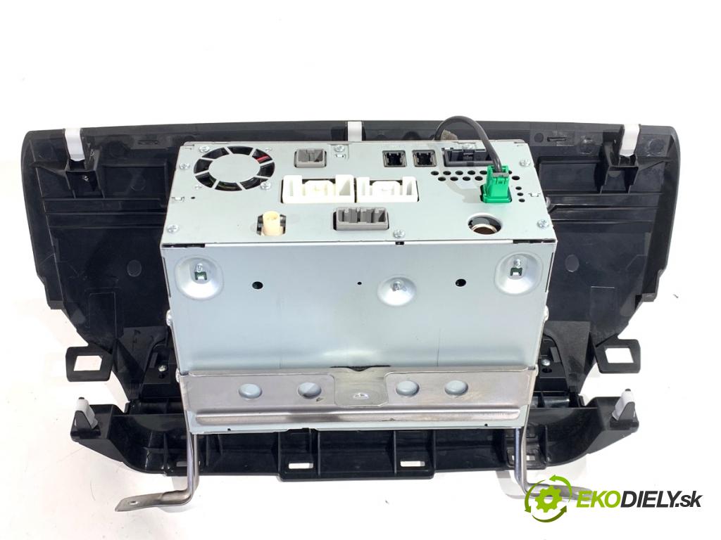 MITSUBISHI ECLIPSE SUV 2019 120 kW 1.5 T-Mivec 1499 RADIO Dislpej 8742A002XA