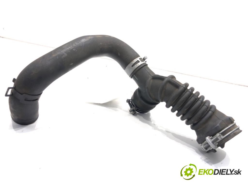 MITSUBISHI ECLIPSE SUV 2019 120 kW 1.5 T-Mivec 1499 Rúra vzduchu 1505B181