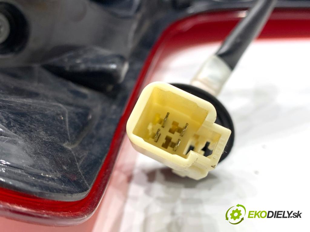 MITSUBISHI ECLIPSE SUV 2019 120 kW 1.5 T-Mivec 1499 Svetlo ľavy zad