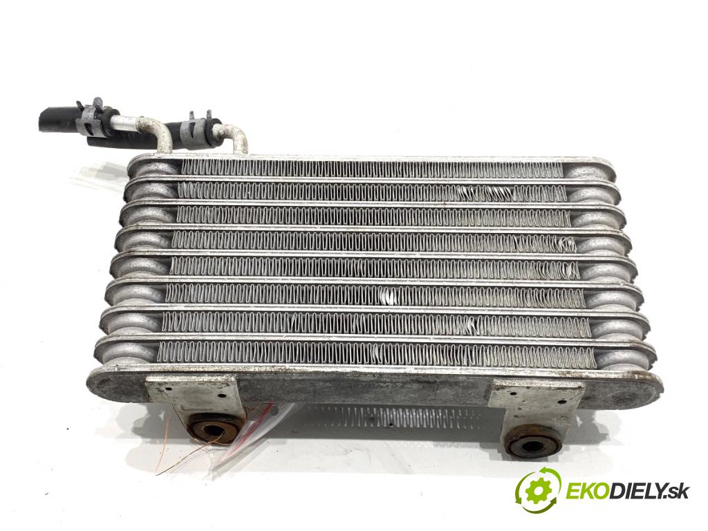 MITSUBISHI ECLIPSE SUV 2019 120 kW 1.5 T-Mivec 1499 Chladič oleja 