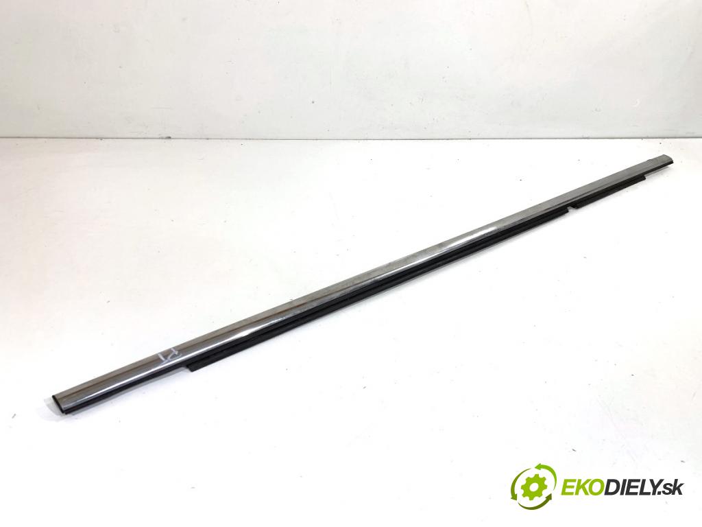 MITSUBISHI ECLIPSE SUV 2019 120 kW 1.5 T-Mivec 1499 Lišta Sbírání: zad pravy 