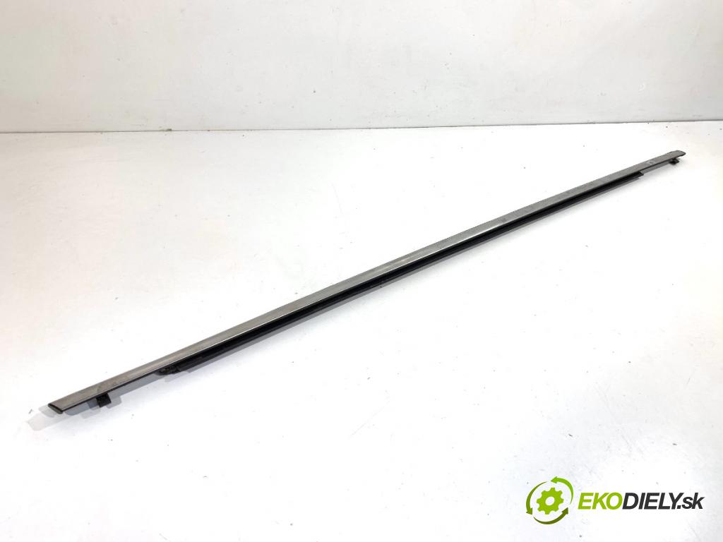 MITSUBISHI ECLIPSE SUV 2019 120 kW 1.5 T-Mivec 1499 Lišta Sbírání: zad pravy