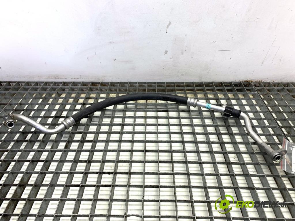 MITSUBISHI ECLIPSE SUV 2019 120 kW 1.5 T-Mivec 1499 rúrka klimatizácie  (Rúrka klimatizácie)