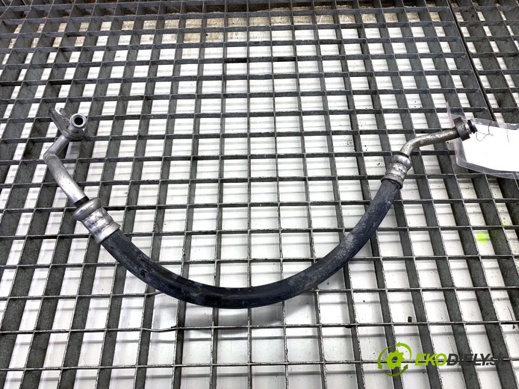 MITSUBISHI ECLIPSE SUV 2019 120 kW 1.5 T-Mivec 1499 rúrka klimatizace  (Trubka klimatizace)