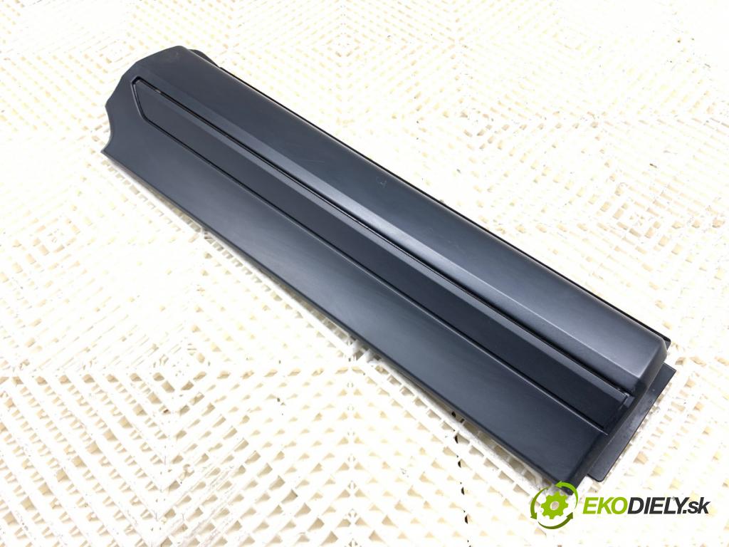 MITSUBISHI ECLIPSE SUV 2019 120 kW 1.5 T-Mivec 1499 Lišta Dvere ľavy zad 5757A537