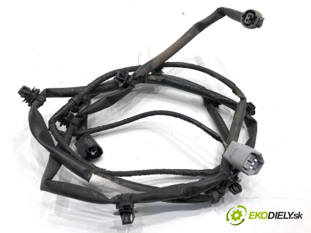 MITSUBISHI ECLIPSE SUV 2019 120 kW 1.5 T-Mivec 1499 káblovačka nárazníka zadní část 