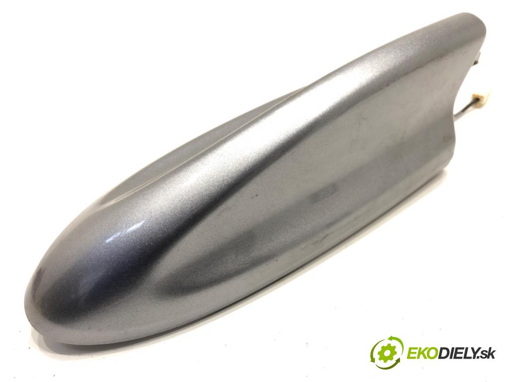 MITSUBISHI ECLIPSE SUV 2019 120 kW 1.5 T-Mivec 1499 ANTENA střešní REKIN 