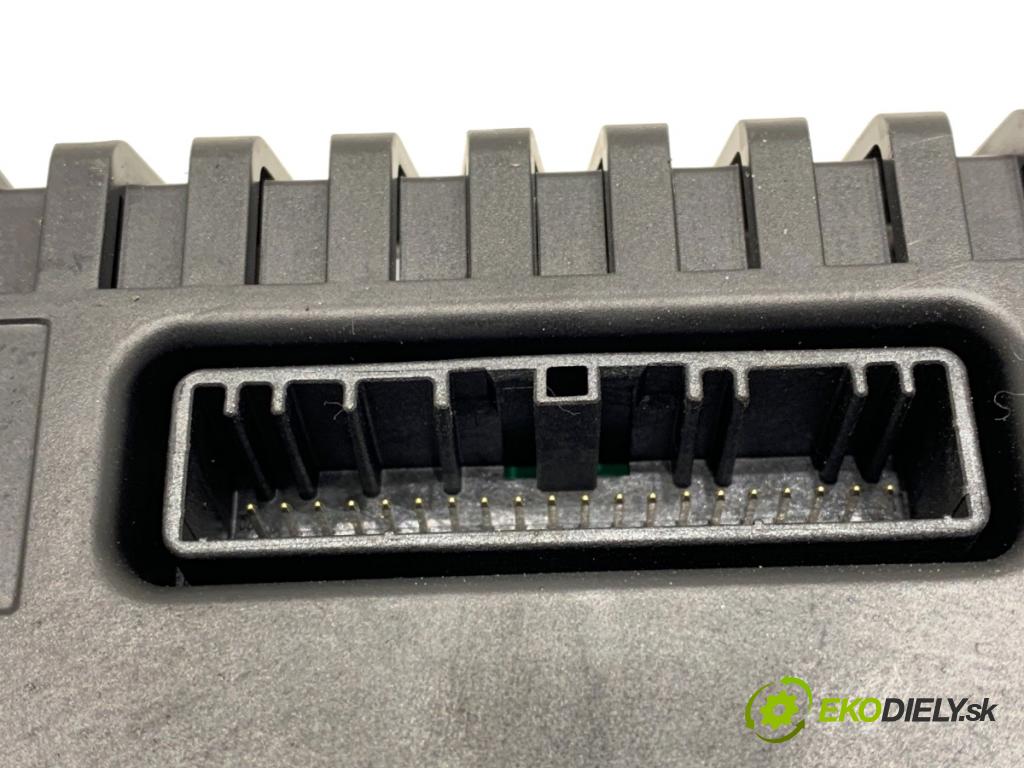 RENAULT TRAFIC III Skrzynia 2025 125 kW 2.0 dCi 170 (FGMM) 1997 Prístrojovka 248094775R (Prístrojová doska)