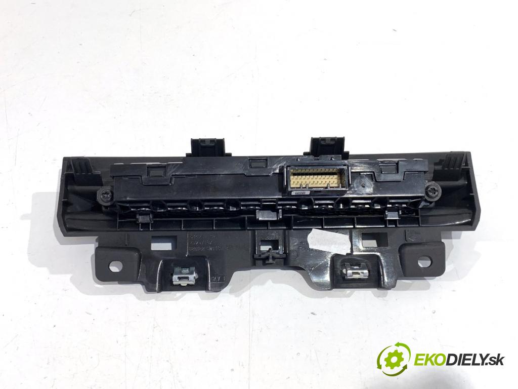 RENAULT TRAFIC III Skrzynia 2025 125 kW 2.0 dCi 170 (FGMM) 1997 Panel Prepínač výstražných (núdzových) 283E81404R