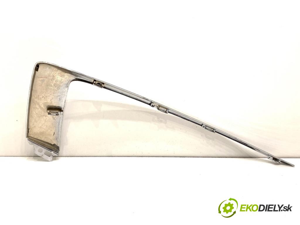 MITSUBISHI ECLIPSE SUV 2019 120 kW 1.5 T-Mivec 1499 Lišta chróm nárazníka pravy predný 6407A246