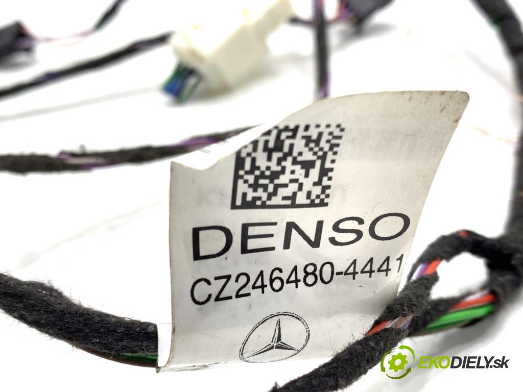 MERCEDES-BENZ eSPRINTER Skrzynia Skrzynia 2022 85 kW Electric (910.633)  Káblovačka kúrenia A0008209103